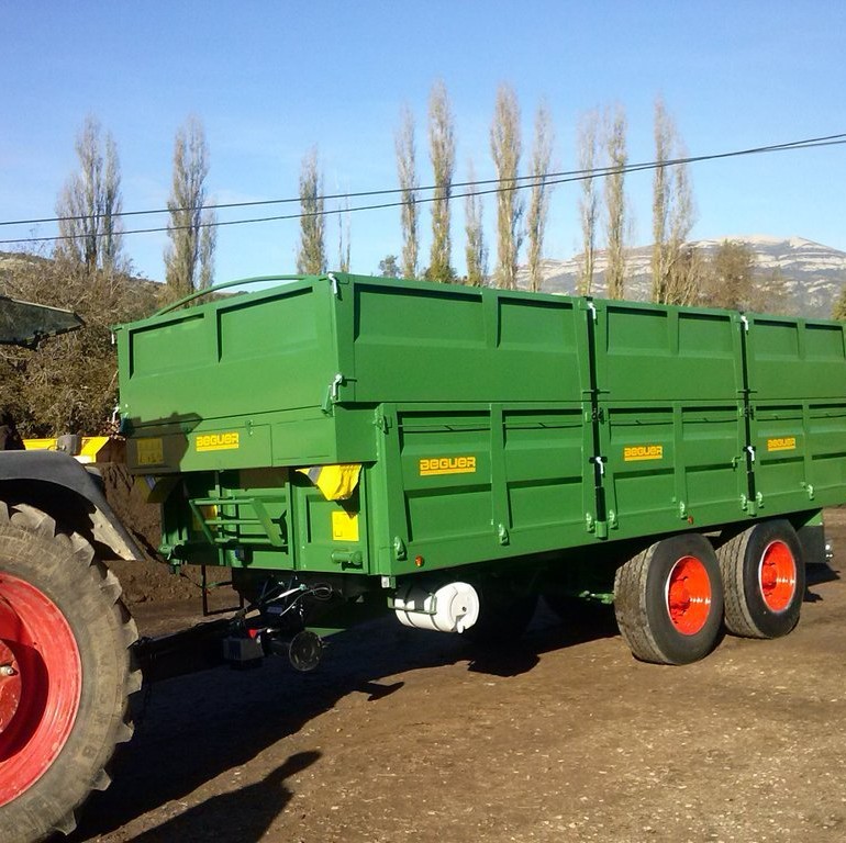 Remolques agrícolas tándem Beguer Solución segura